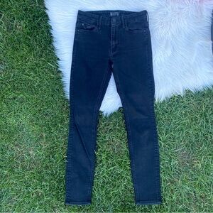 MOTHER High Waisted Looker Jeans in A Model Spy Black Size 26